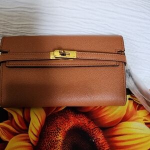 Large Wallet Crossbody